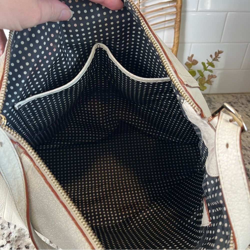 Distressed Kate Spade Leather Hobo - Picture 13 of 16